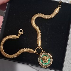 Gold and Green Medallion Bracelet